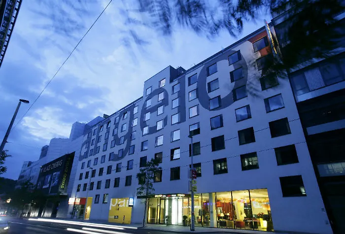 OREA Hotel Angelo Praha