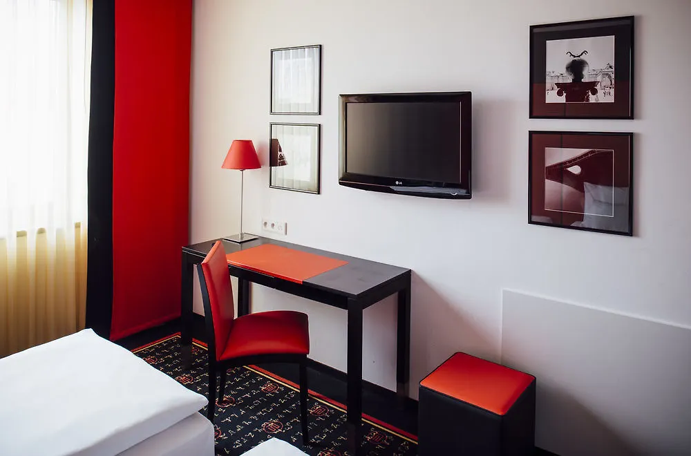 ****  Orea Hotel Angelo Praha Czech Republic